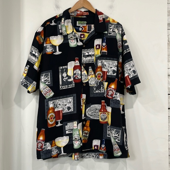 Bill Blass  Vintage Button up Short Sleeve Shirt Vocation WeekendPub Beverage XL - Picture 1 of 12